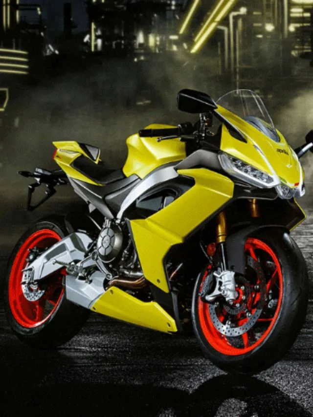 Aprilia RS 660 Poster Image